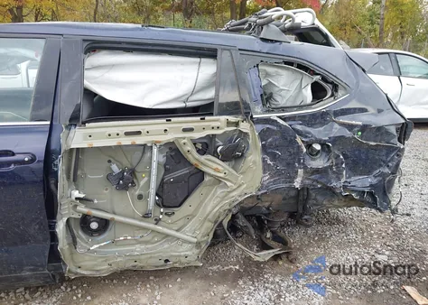 2020 Toyota Highlander Le из США, поврежденный, VIN 5TDBZRBH4LS055574